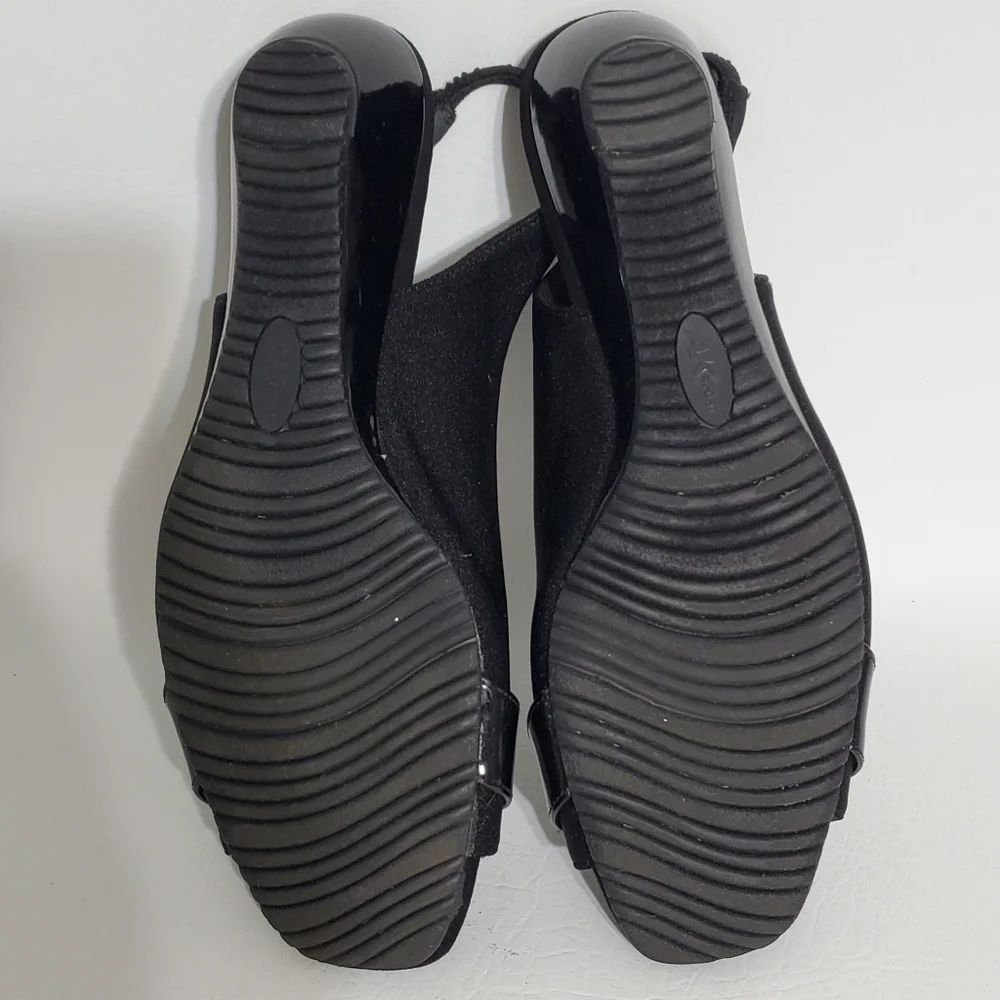 Anne Klein Sport Elegant Black Peep-Toe Slingback Heels Women's Size 8.5